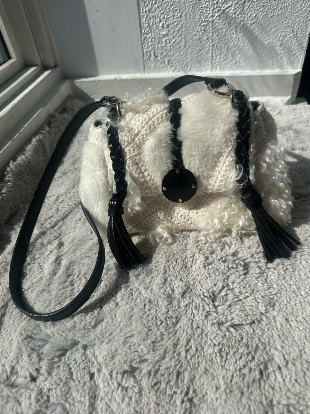 Chloé Mini Penelope Shearling Knit Mini Crossbody Bag – Cream & Black Tassel